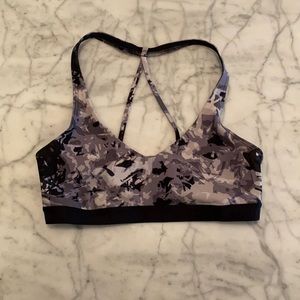 ❣️12.31 LAST CALL❣️Under Armor Sports Bra